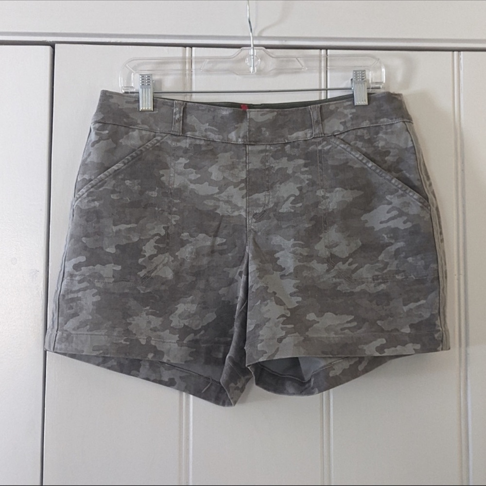 Spanx large shorts